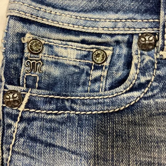 Miss me denim shorts. Size 27 ladies. - Picture 2 of 10